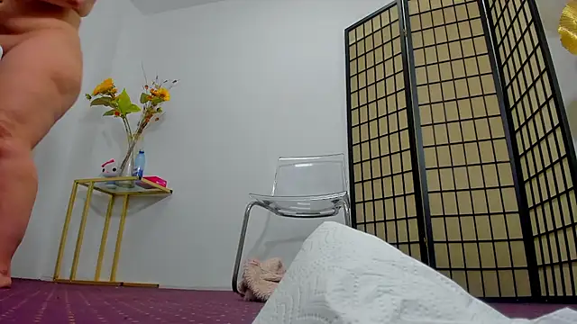 AishaRouhiのライブXXXチャット