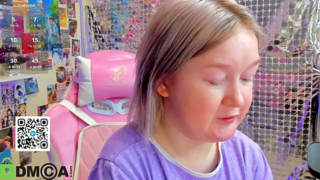 Sara_Robinson live XXX chat