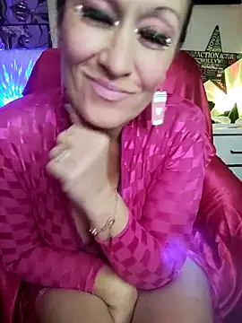 TheDime Adlı Modelin Canlı XXX Sohbeti