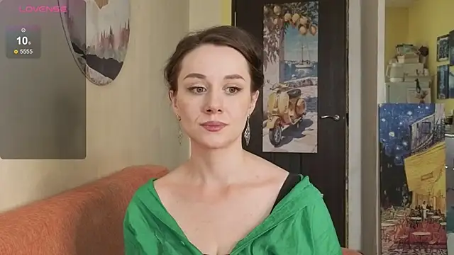 SkyHelen's Live XXX Chat