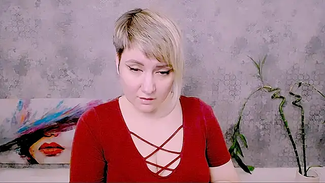 Djullia 라이브 XXX 채팅