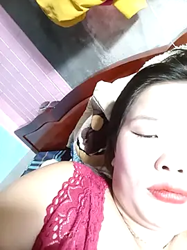 Irene-01 在線直播表演