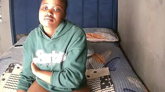 FREAKBARBIE02n Live XXX chat