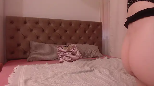 AliceWiss Chat XXX live