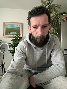 Онлайн чат XXX Michel_huge