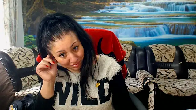 MoistMady's Live XXX Chat