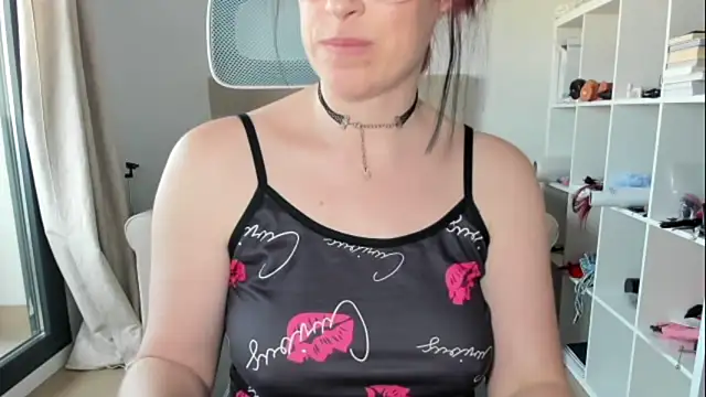 emmita69_: онлайн-секс-чат