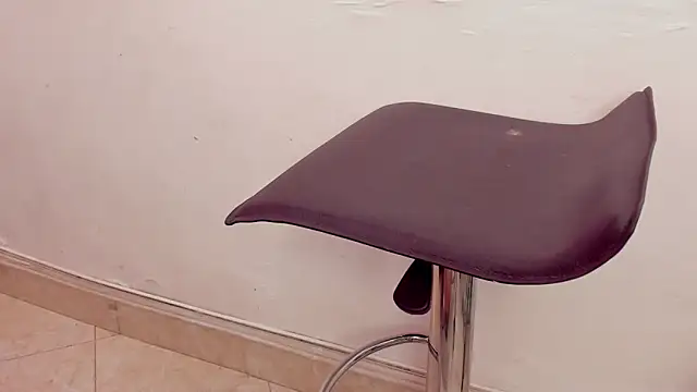 Amelia_Brixton: онлайн-секс-чат