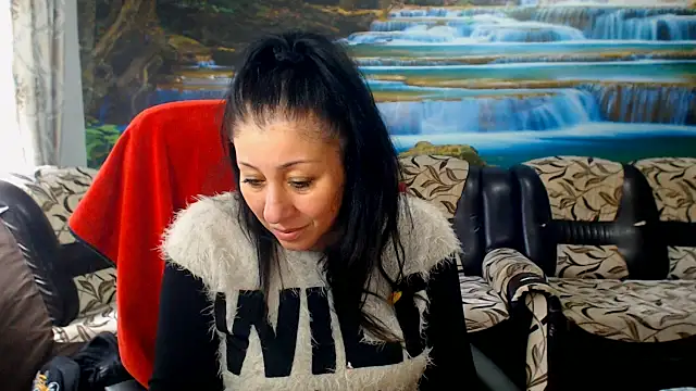 MoistMady's Live XXX Chat