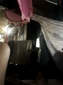 Bulbasaurisme: διαδικτυακό σόου στην κάμερα