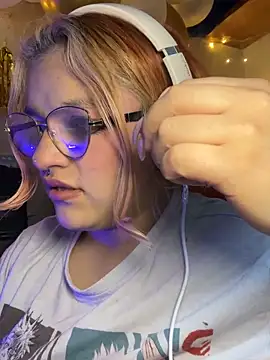 Sophia_Weest99 Show Webcam