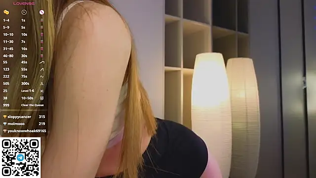 Chat +18 de Quinavelle ao vivo