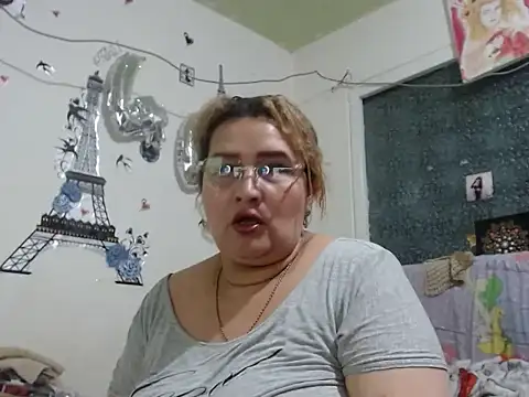 Perla1981--'s Webcam Show