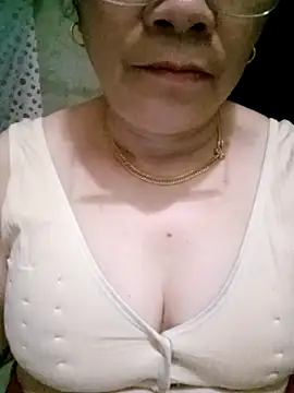 Funsexy1 élő XXX-chatje