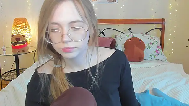 miya_soft's Live XXX Chat