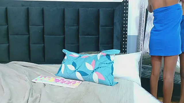 EbonyCoWorker Live XXX-chat