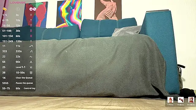 TrixiBell Live XXX-chat