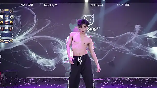 MS-180- Adlı Modelin Canlı XXX Sohbeti