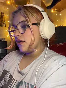 Sophia_Weest99 Live XXX-chat