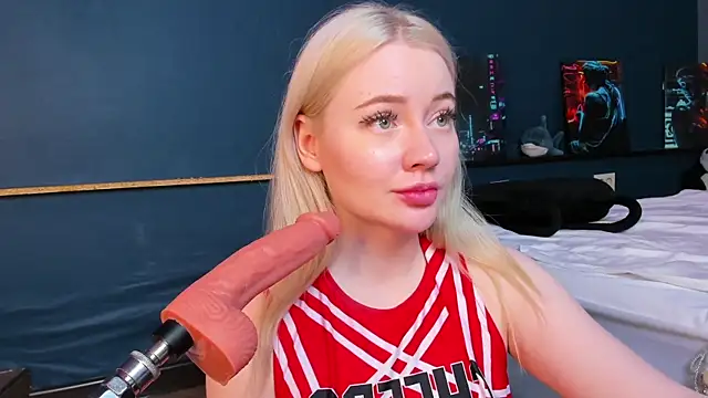 Chat +18 de Lillie_Berry ao vivo