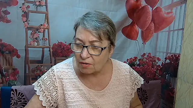 OlgaLuckのライブXXXチャット