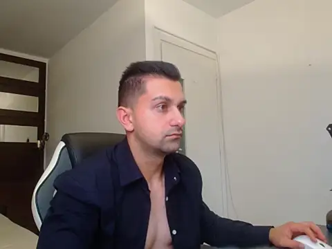 BryceReign: απευθείας συνομιλία ΧΧΧ