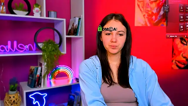 mira_vibe's Live XXX Chat