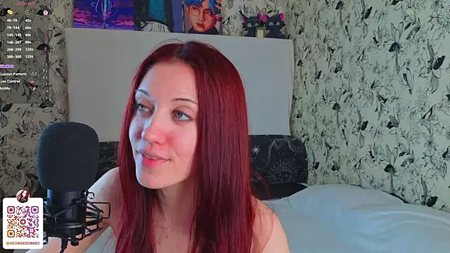 BimbaryBoo's Live XXX Chat