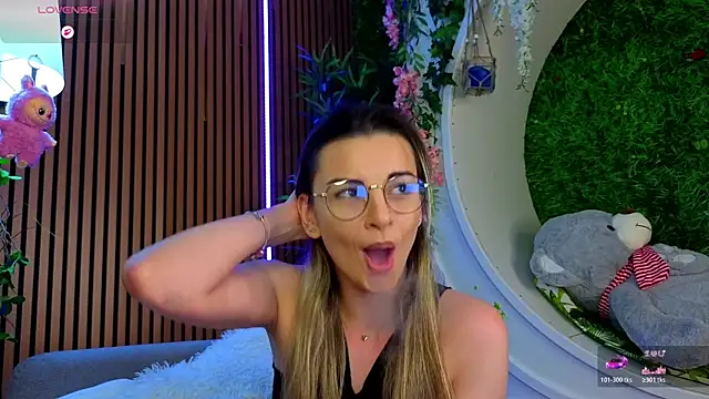 SweetSofiX Webcam show