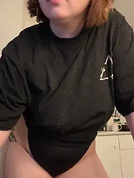 soft_focus élő XXX-chatje