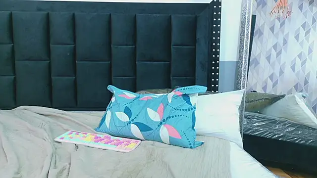 EbonyCoWorker লাইভ XXX চ্যাট