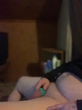 Ldnick69: διαδικτυακό σόου στην κάμερα