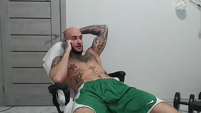 maxi_foxxxのライブXXXチャット