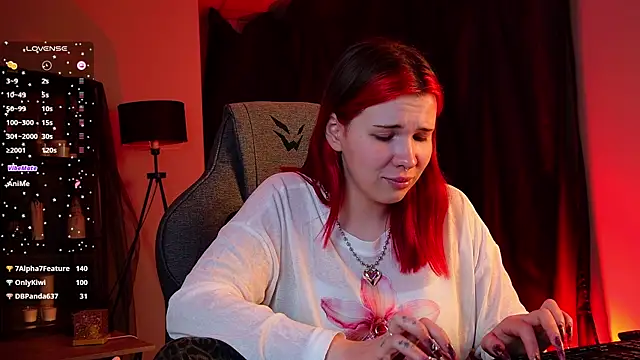 XXX chat uživo modela AliceSunday