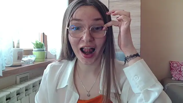 Chat +18 de LooveELLYx ao vivo