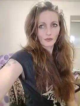 CrazyMaya39's Live XXX Chat