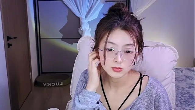 Koikoi___ Webcamshow