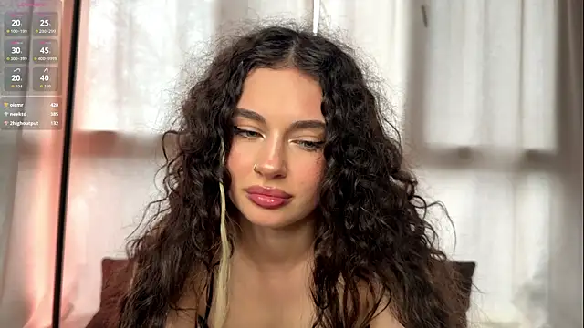 Moonfaairy – Naživo XXX chat