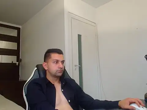 Pokazy przed kamerką – BryceReign