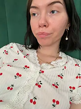 XXX chat uživo modela Lisaaa_Alisa