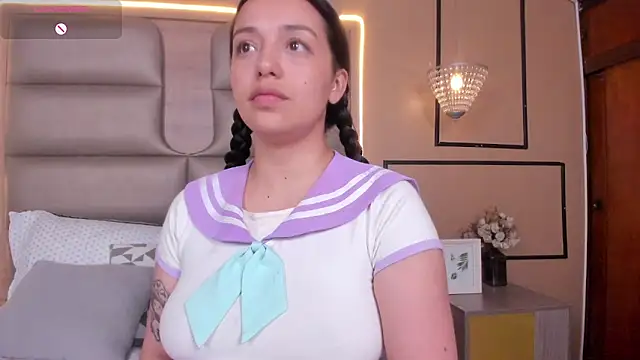 XXX chat uživo modela CAYLINCOLLINS