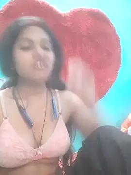 Prishacam2's Live XXX Chat