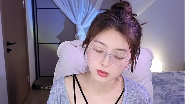 Koikoi___n Live XXX chat