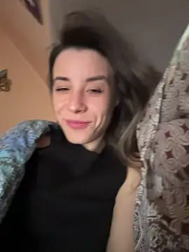 Millusya Show in webcam