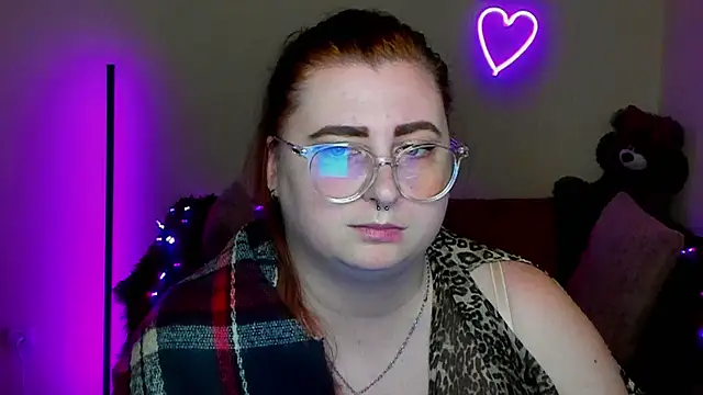 XXX chat uživo modela Alicia_love00