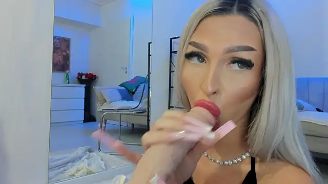 XXX chat uživo modela ArianaXO_