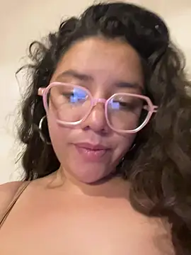 แชท XXX สดของ Vivi_Kvsh