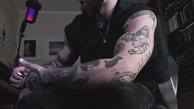 Webkamerová show FindomJason