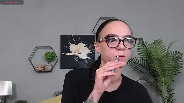 Chat XXX ao vivo de IzabelllNoir