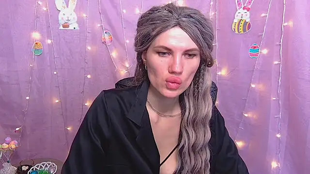 MilaLoona: онлайн-секс-чат